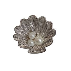 Silver Tone Metal Clam Shell Faux Pearl Beads One Size Adjustable Statement Ring